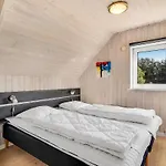 Lovely In With Kitchen