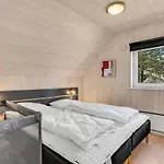 Lovely In With Kitchen