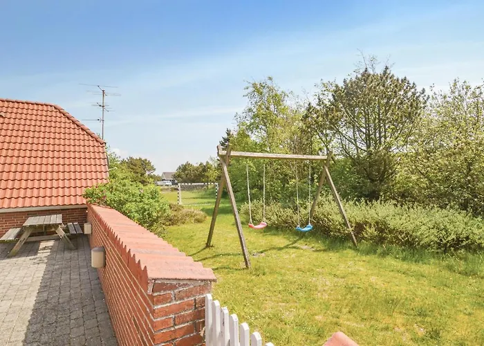 Lovely In With Kitchen Фанё